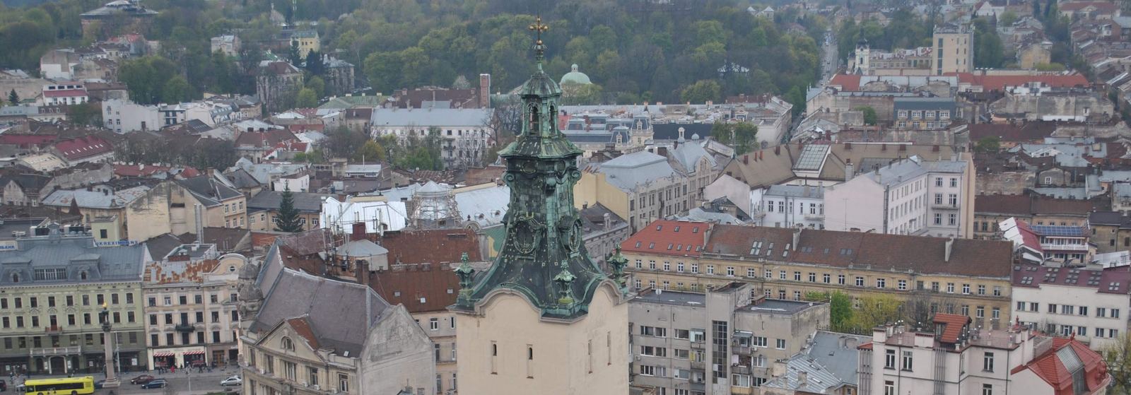 Панорама старого міста Львова з висоти